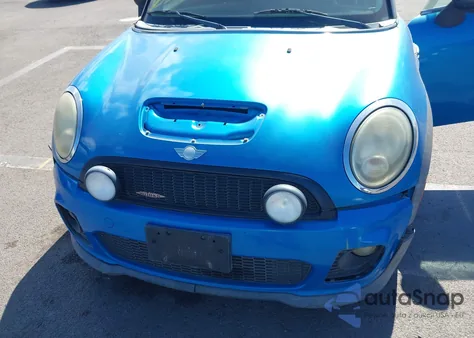 2008 Mini Cooper S from USA, damaged, VIN WMWMF73518TT86953